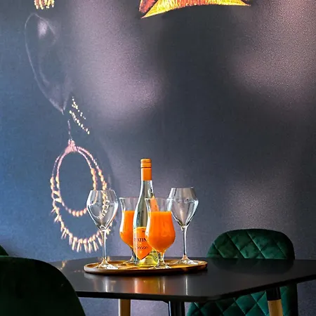 Królowej Nilu * Katowice